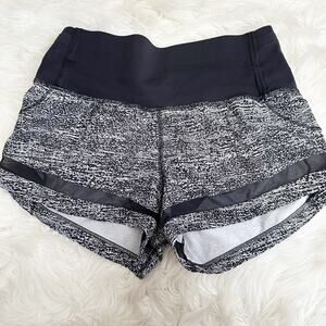 Lululemon Womens Shorts Size 4 Black Pull On 3.5" Inseam Running Gym Training